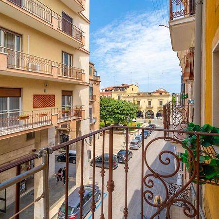 Eraclio Apartment Barletta Buitenkant foto